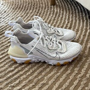 Nike React Vision